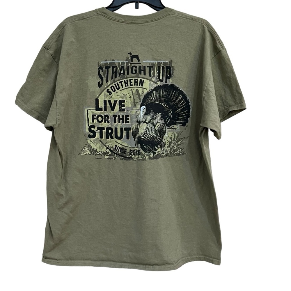 Straight Up Southern Men’s Green Live for the Strut Short Sleeve Tshirt,…​
